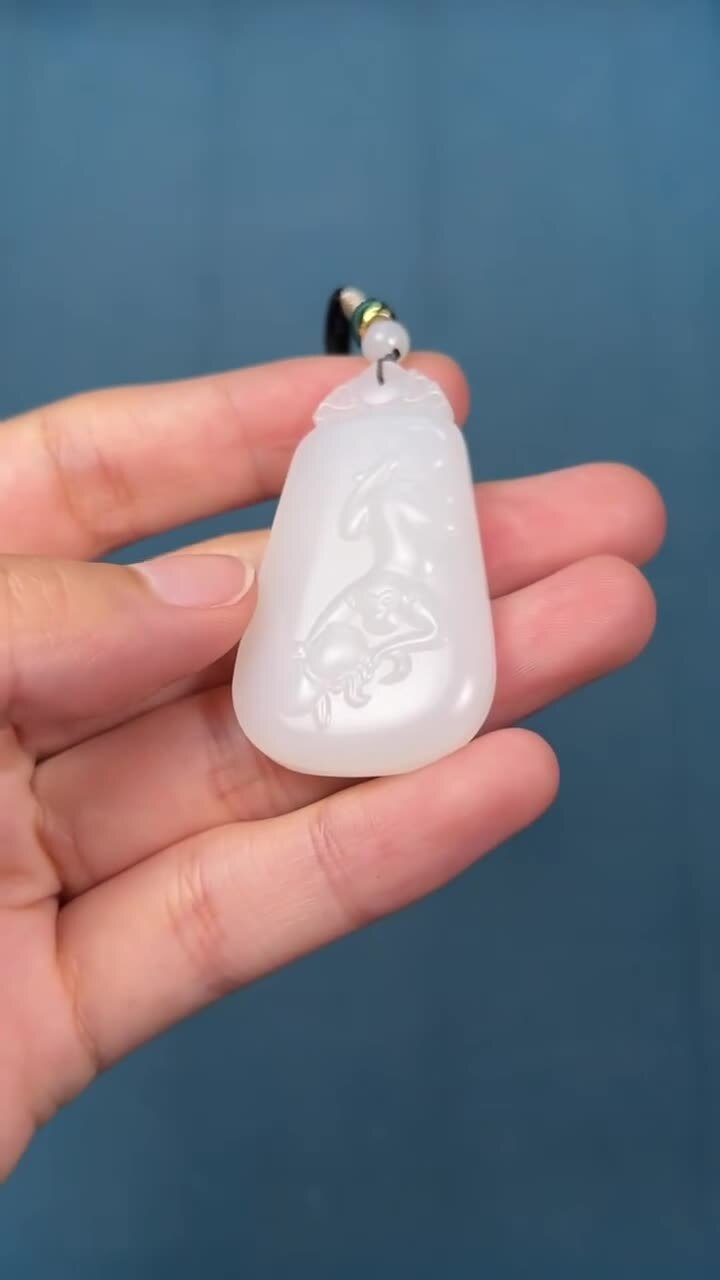 和田玉靈猴獻壽,天然和田玉軟玉