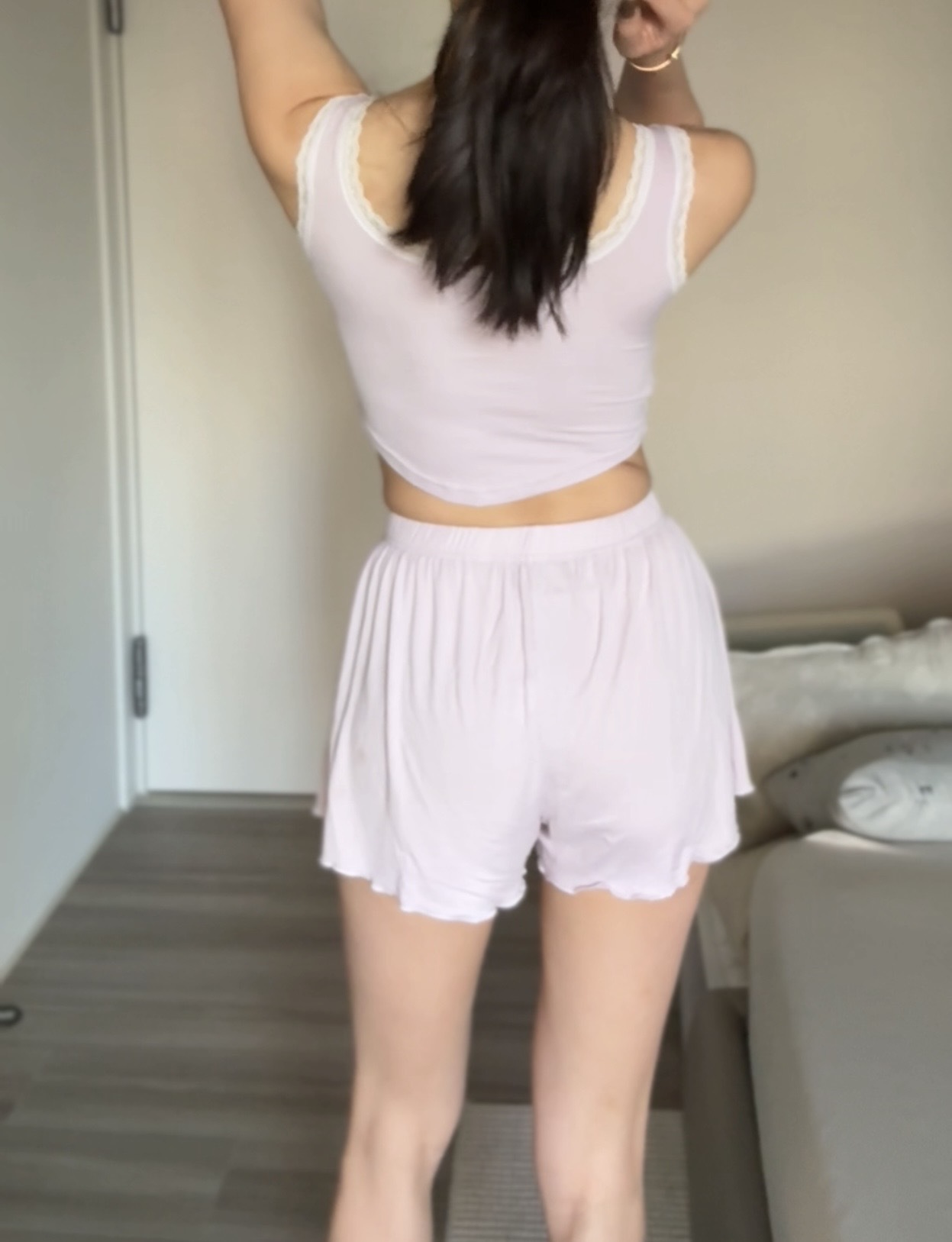 排扣蕾絲睡衣套組(含胸墊)