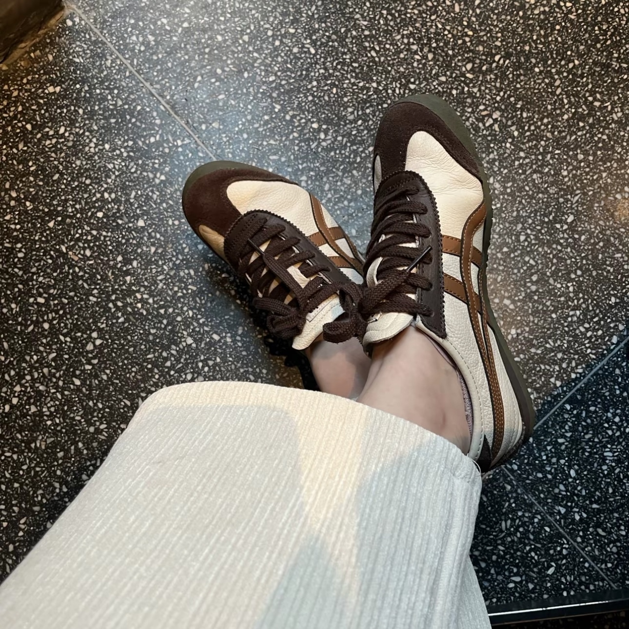 ONITSUKA TIGER MEXICO 66 米褐棕棕色鬼塚虎休閒鞋1183B771-251