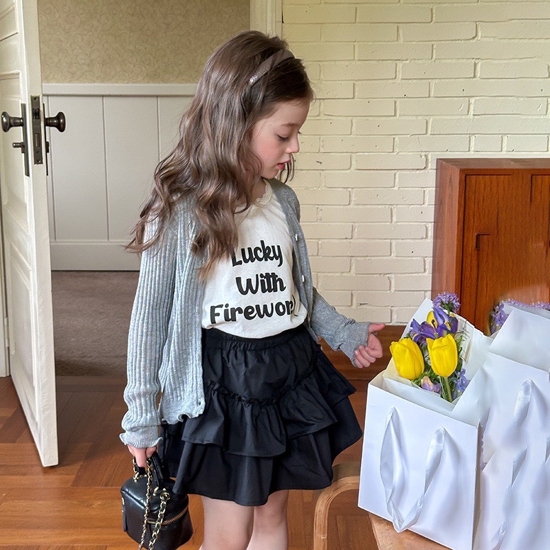 荷葉邊針織薄款外套