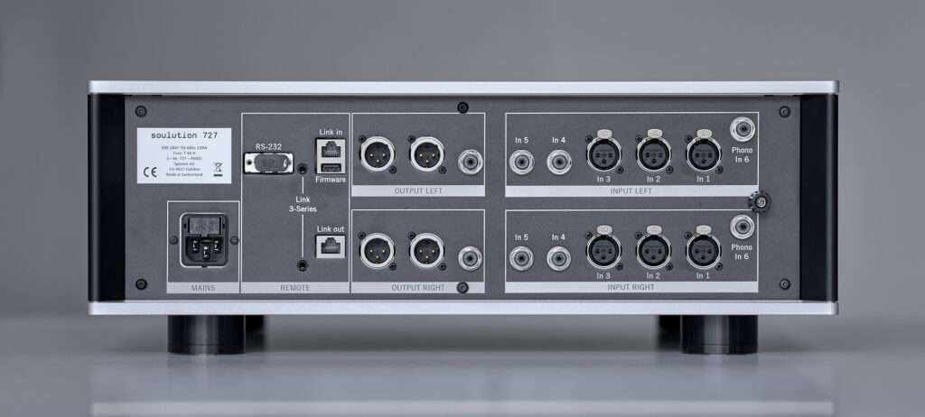 Soulution 727 旗艦參考級前級擴大機