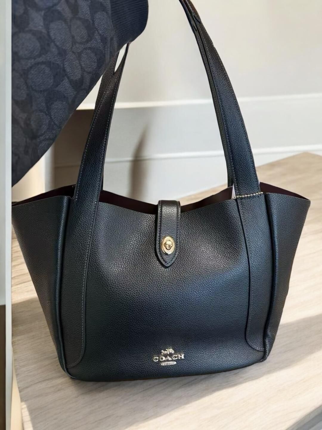 Co ach 四月新品｜CAL17 Hadley托特包