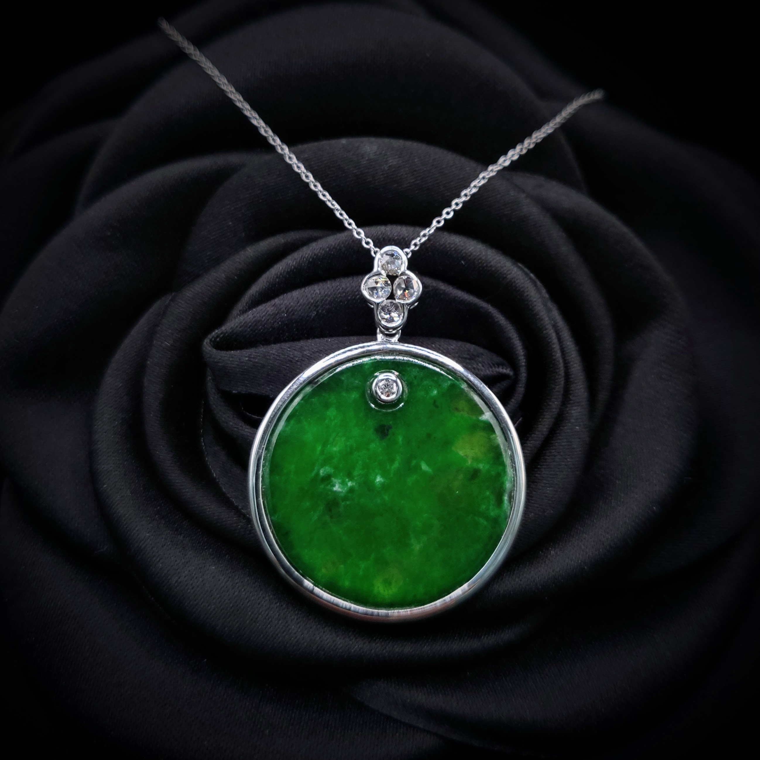 全新18K白金翡翠玉配27份鑽石吊墜