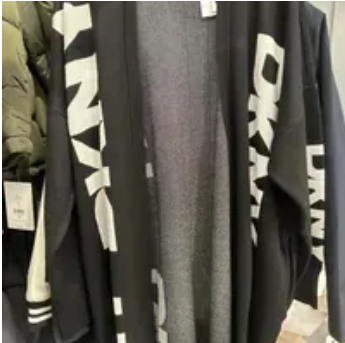 [S] DKNY BLK/IVORY OVERSIZED LOGO CARDIGAN, P4MXAJ95-BLK [FINAL SALE] (SD1276)