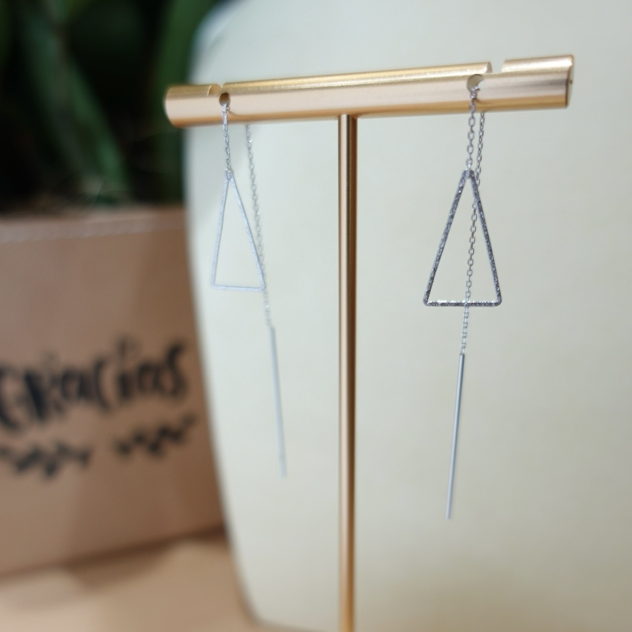 18K金幾何圖形耳線 - 三角形