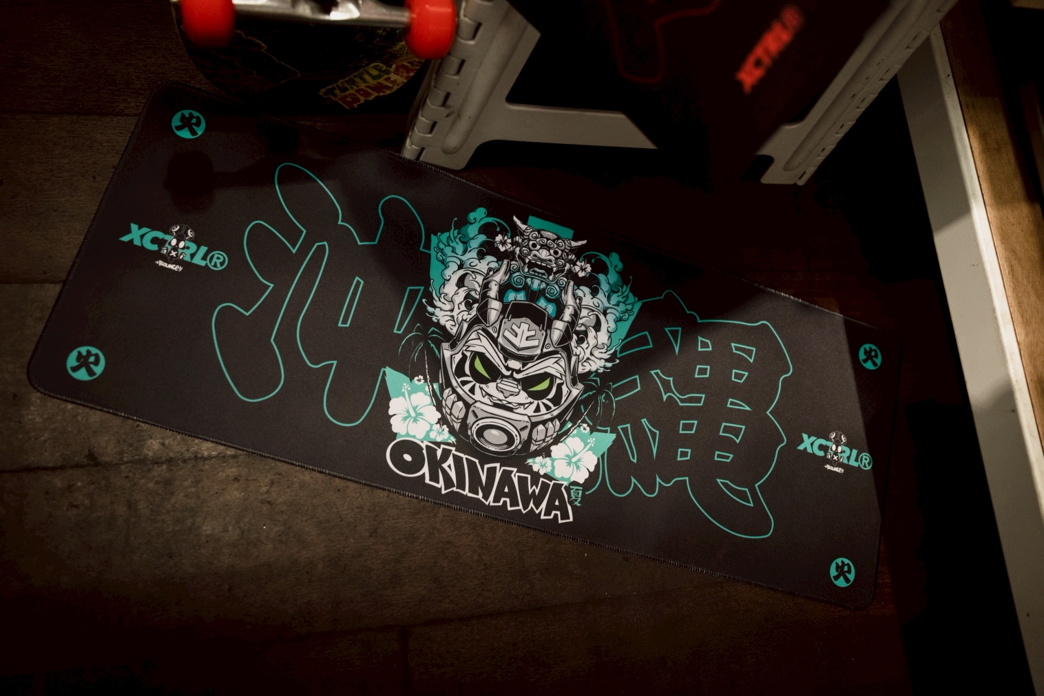 XCTRL® x BOUNCE  沖繩夏達摩龍滑鼠桌墊