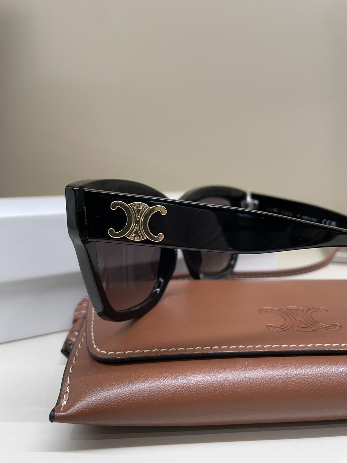 FH29 CELINE 黑色方形墨鏡 預購