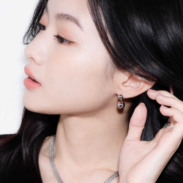 OUS Dual Orbs Earrings 不對稱球型耳環 銀