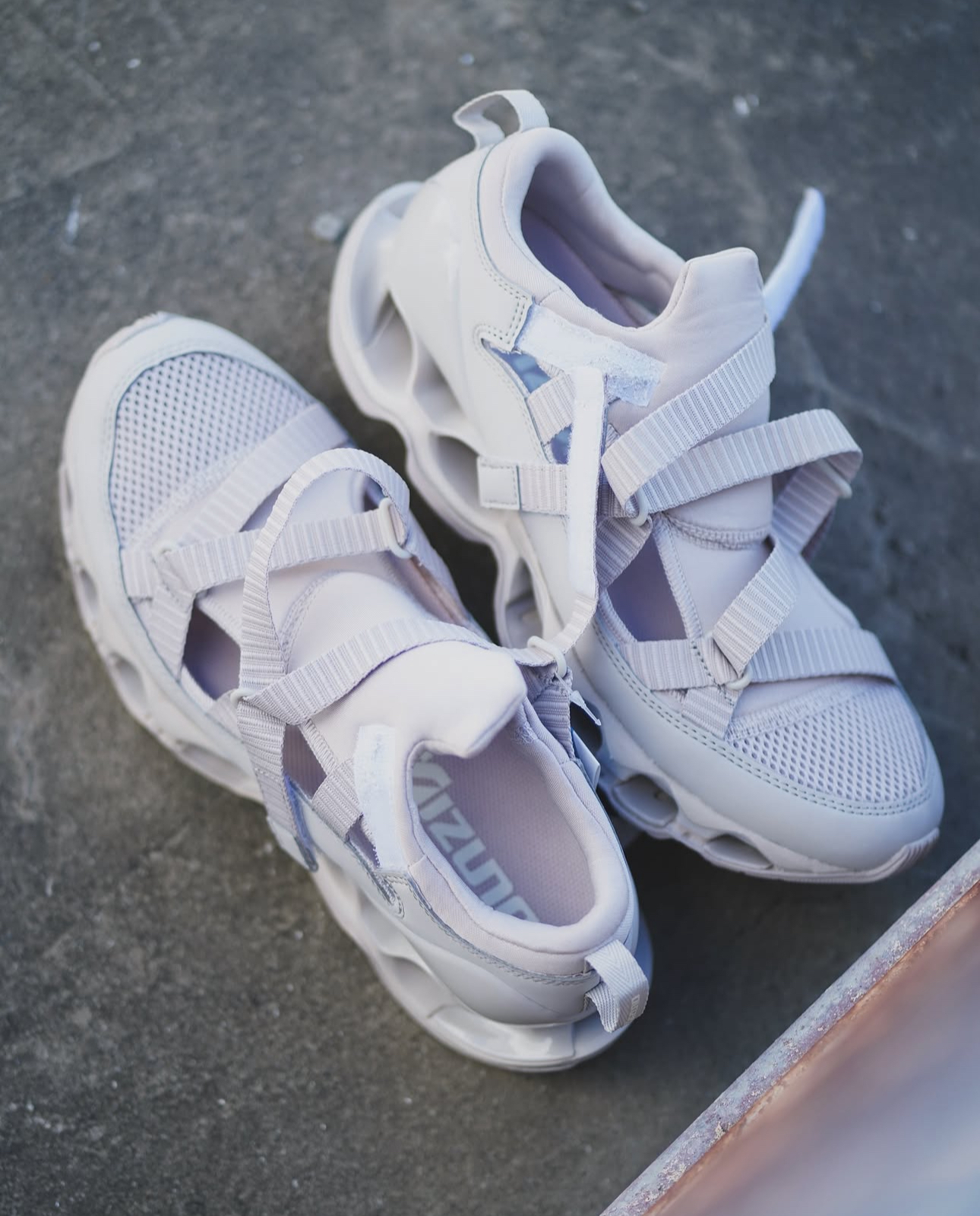 現貨|Mizuno Wave Prophecy Strap BEIGE