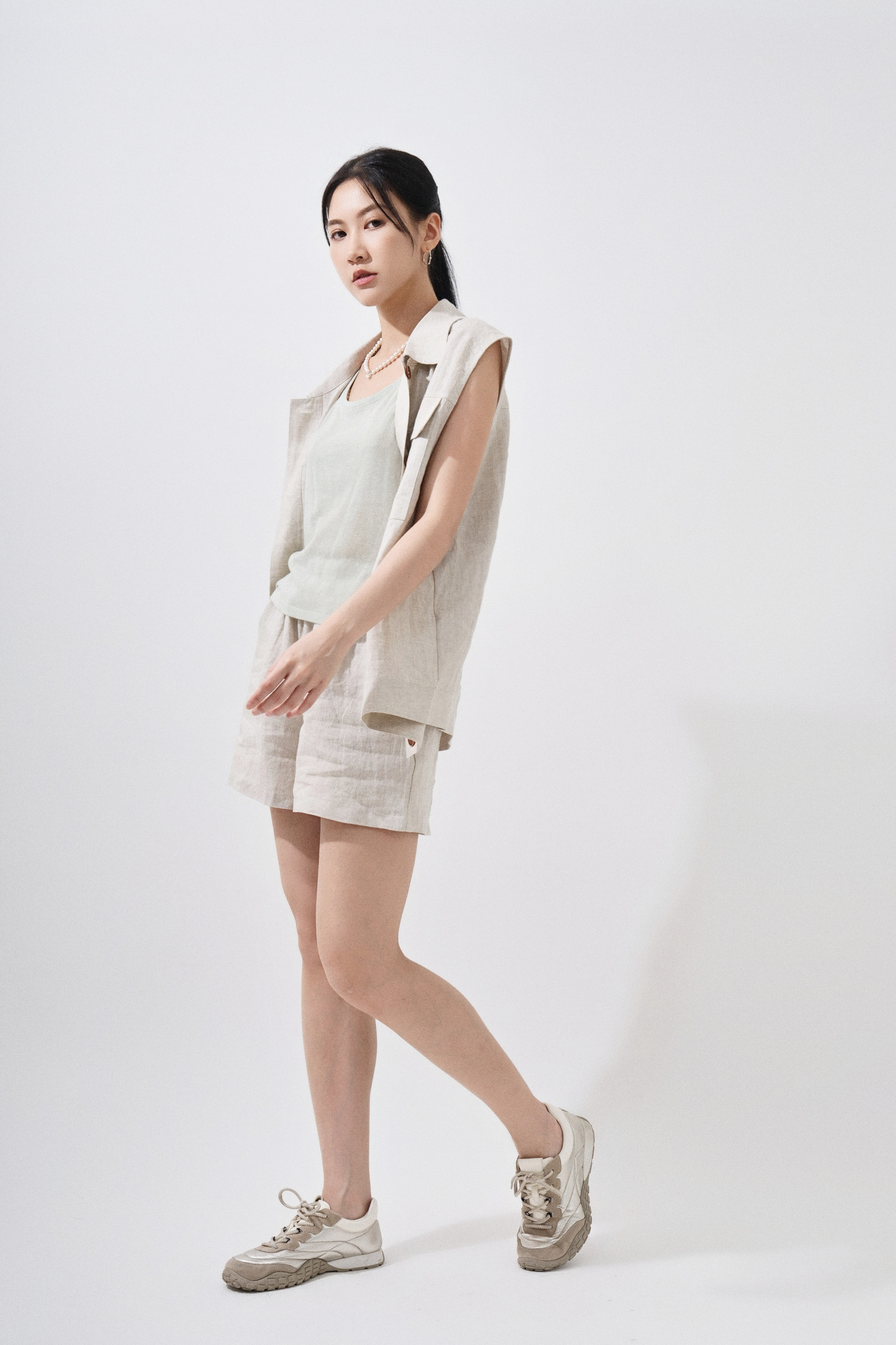 麻質背心外套短褲套裝 (現貨款式）