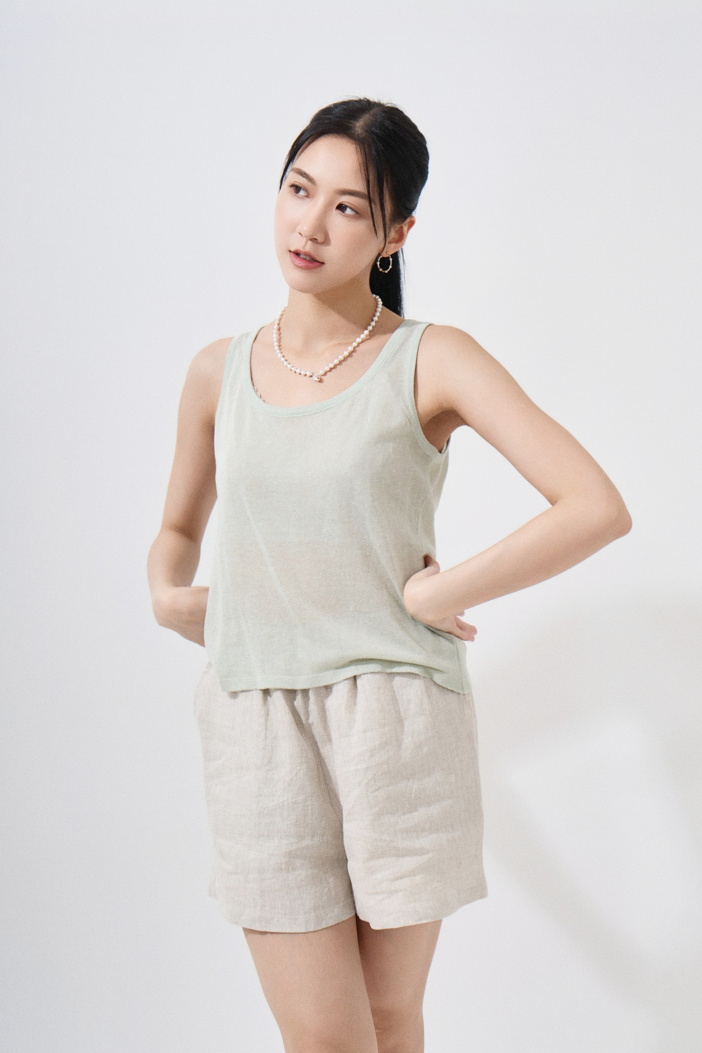 簡約透薄針織背心  (*現貨款式）