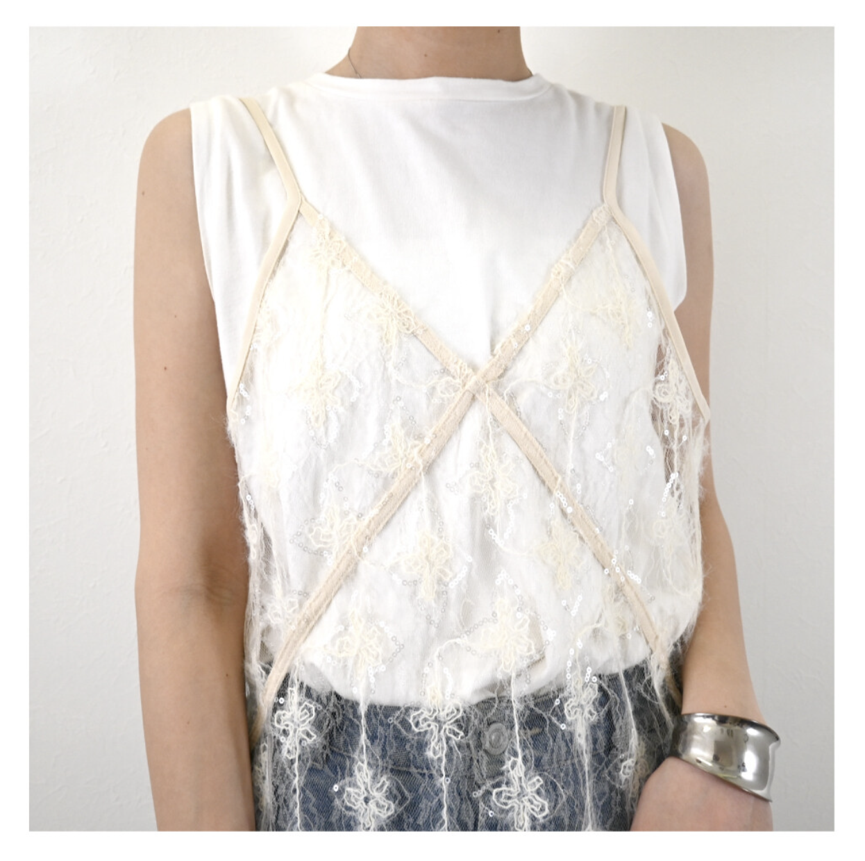 亮片蓬鬆蕾絲吊帶連身裙