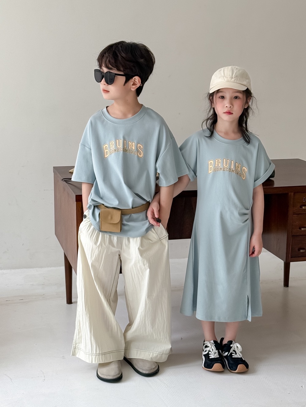 兄弟姐妹一起穿_藍色字母上衣/洋裝