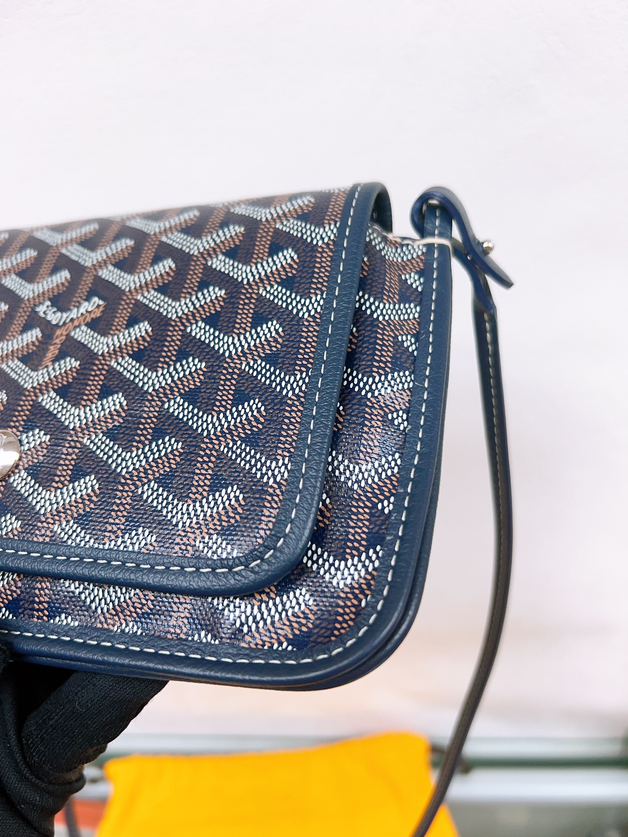 Goyard plumet pocket bag navy