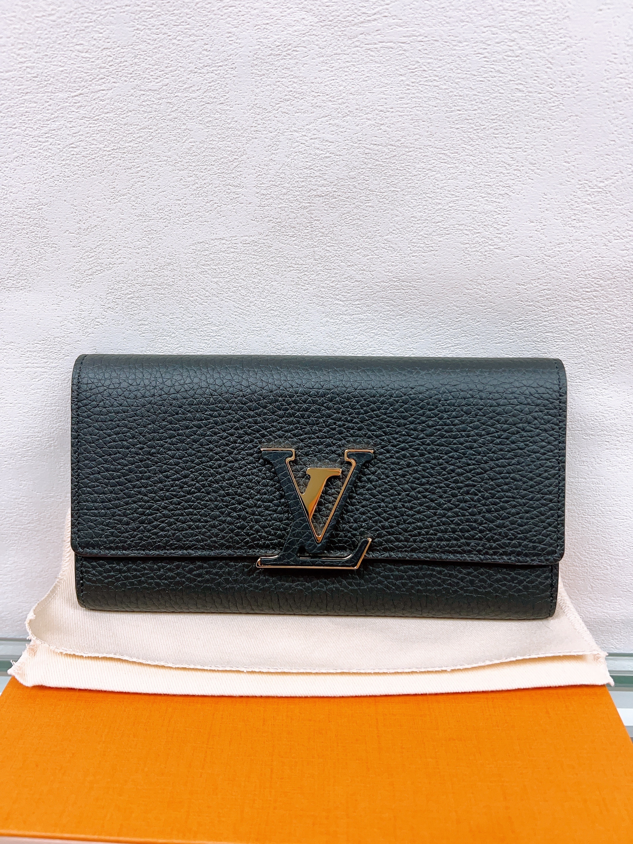 *Unused* Lv long wallet capucines black