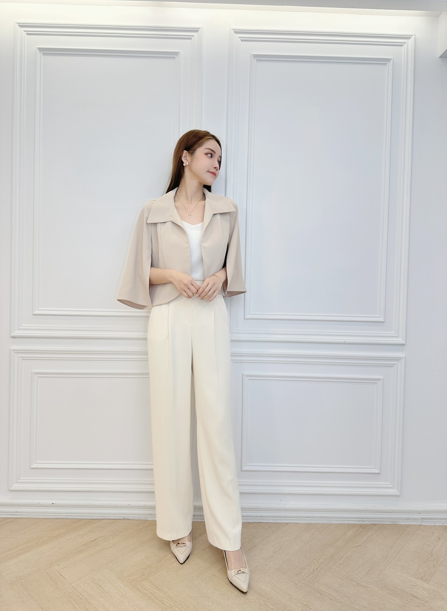 斗篷開衩袖外套