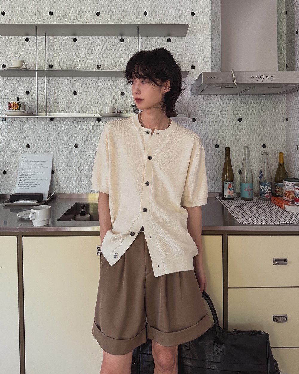 反摺半長休閒短褲