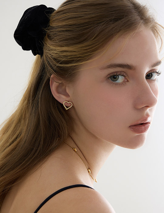 【鈦鋼】派對愛心滿鑽線條。針式耳環(金)