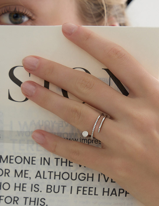 【925純銀】簡約螺絲排鑽可調式戒指(銀)