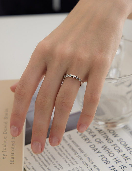 【925純銀】輕奢蝴蝶點鑽可調式戒指