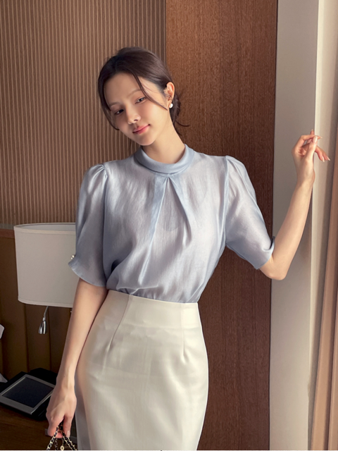 [現貨] Grace 優雅反折領褶皺襯衫 [ 2色 / Free ]