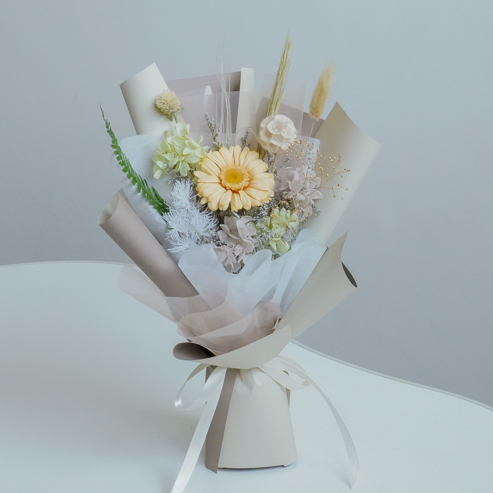 奶茶色向日葵花束推薦,畢業花束台北