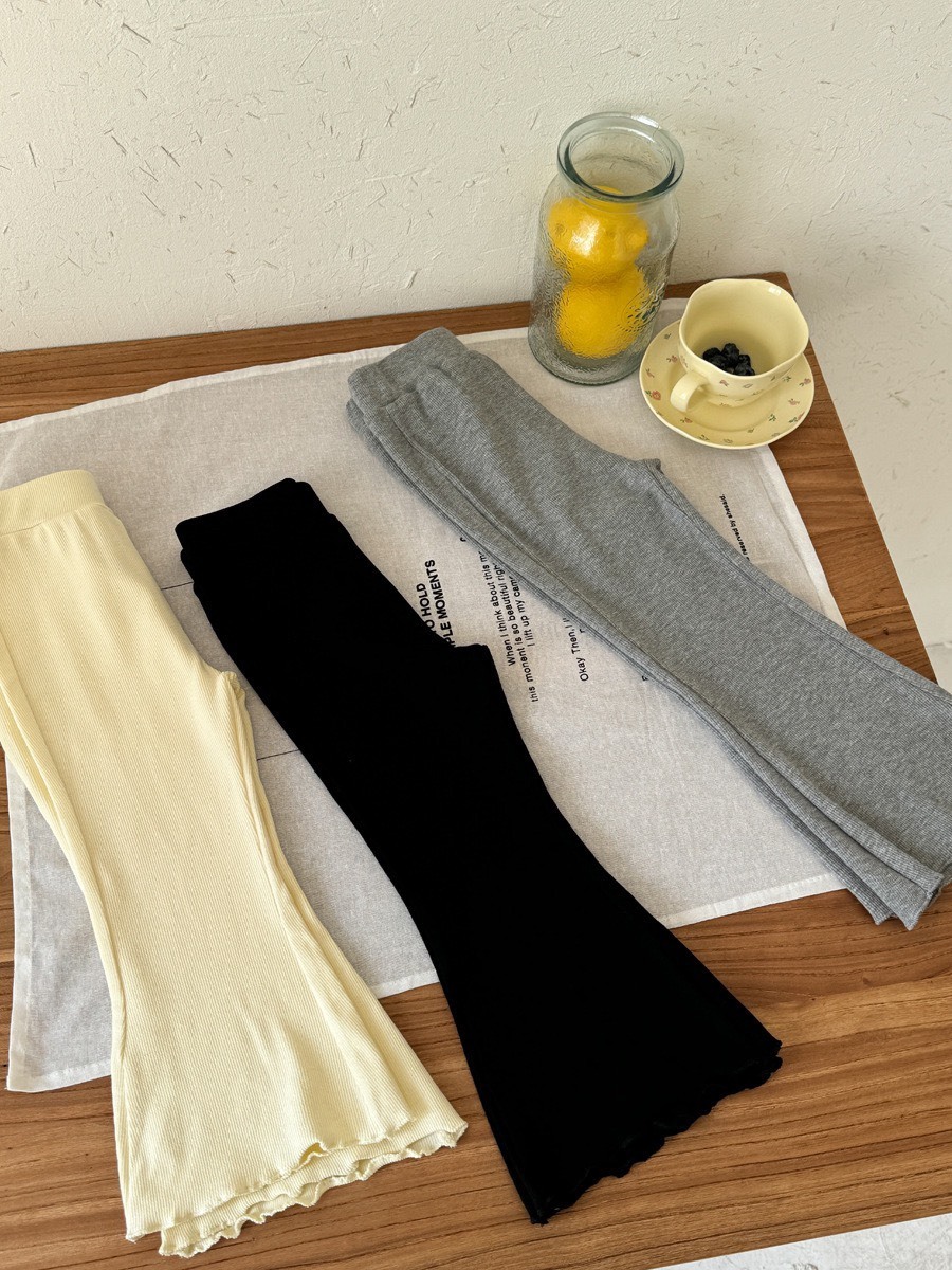 坑條花邊喇叭褲