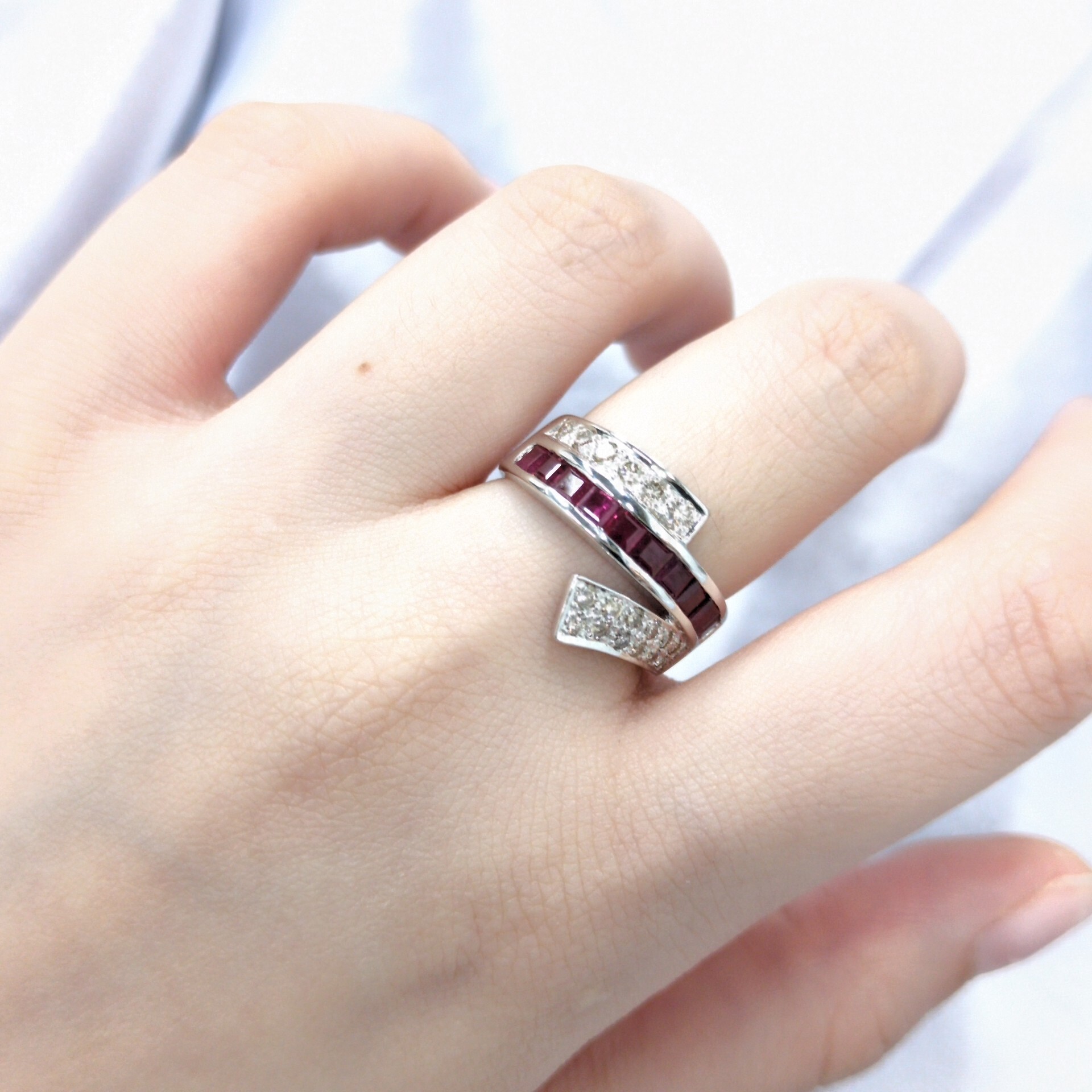 14K White Gold 0.680ct Ruby and Diamond Ring