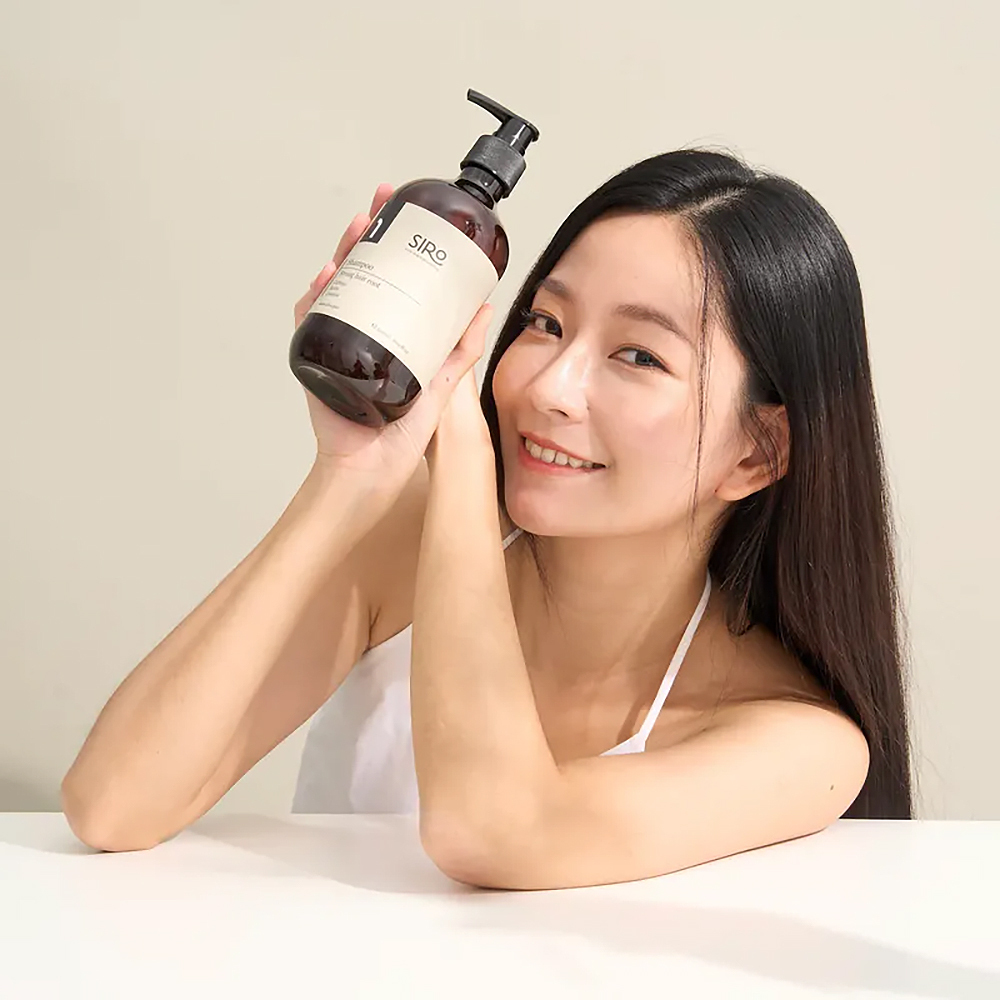 使用SIRO髮品穩健頭皮環境減少掉髮問題