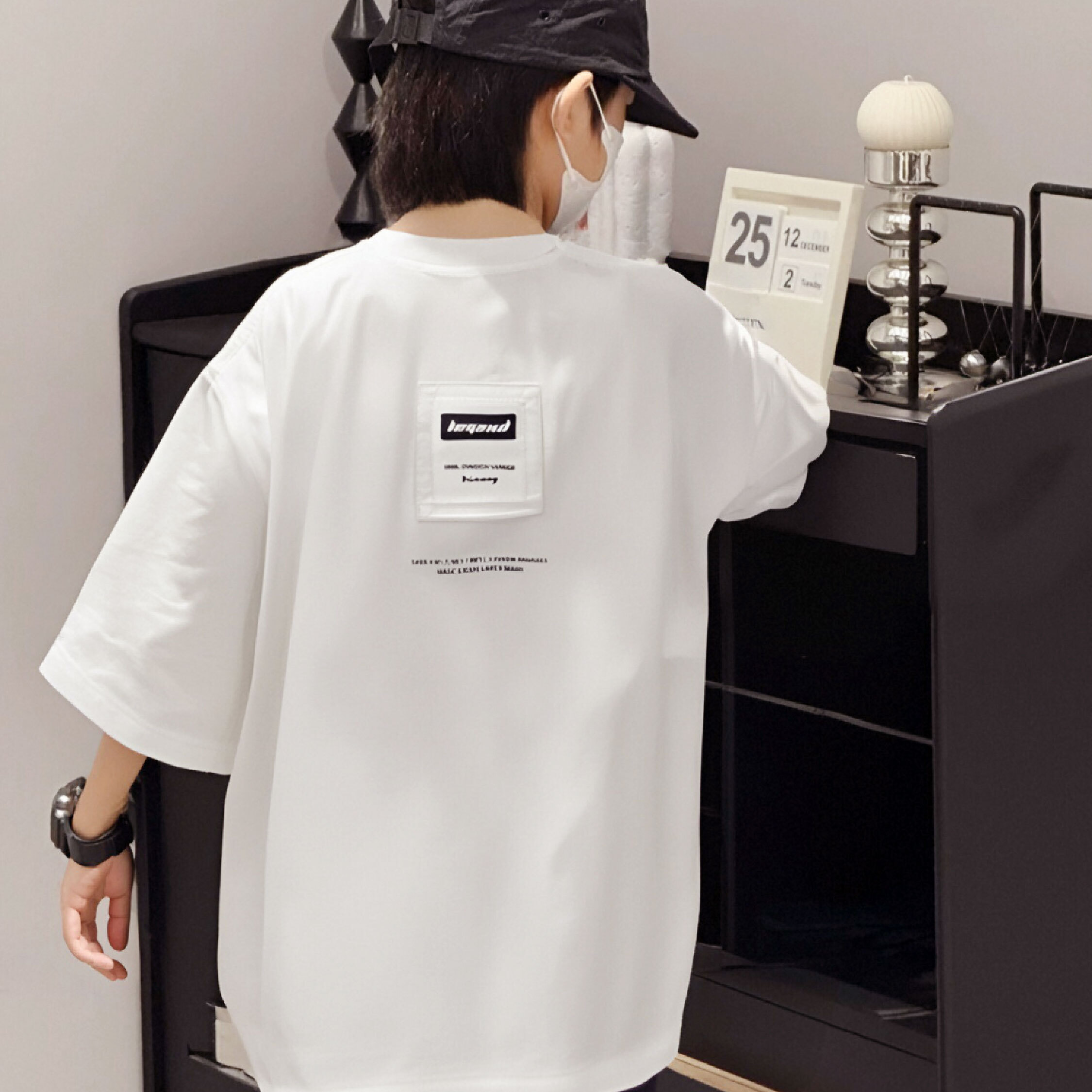 【H50178】酷帥拼布數位英字圓領上衣/短T