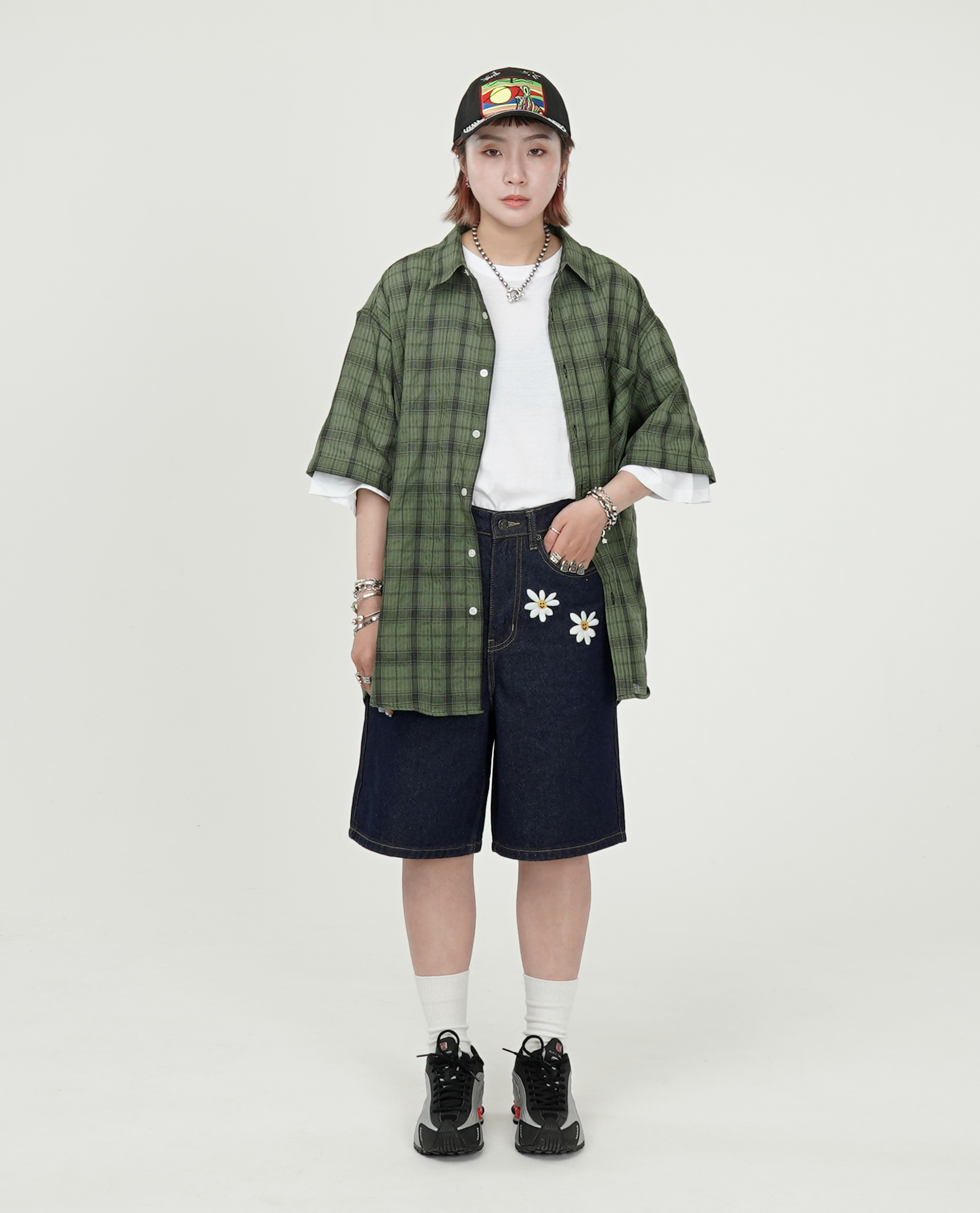 Labros 4 Daisy Bermuda Shorts - 25SS