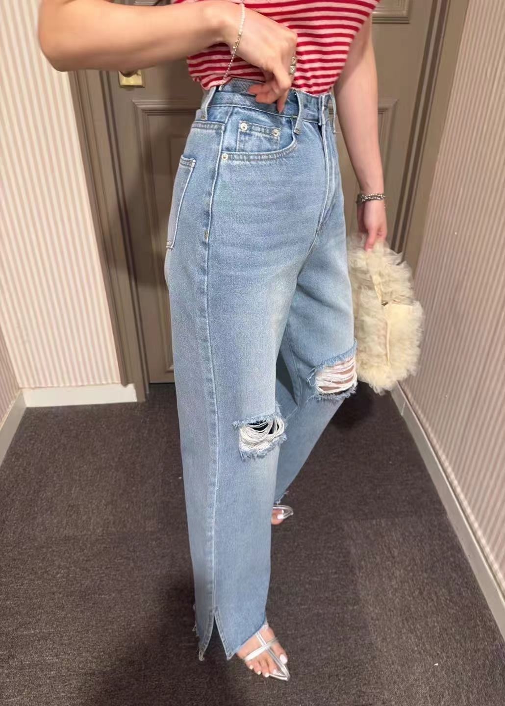 ♥︎ Premium - Casual Friday Ripped Jeans