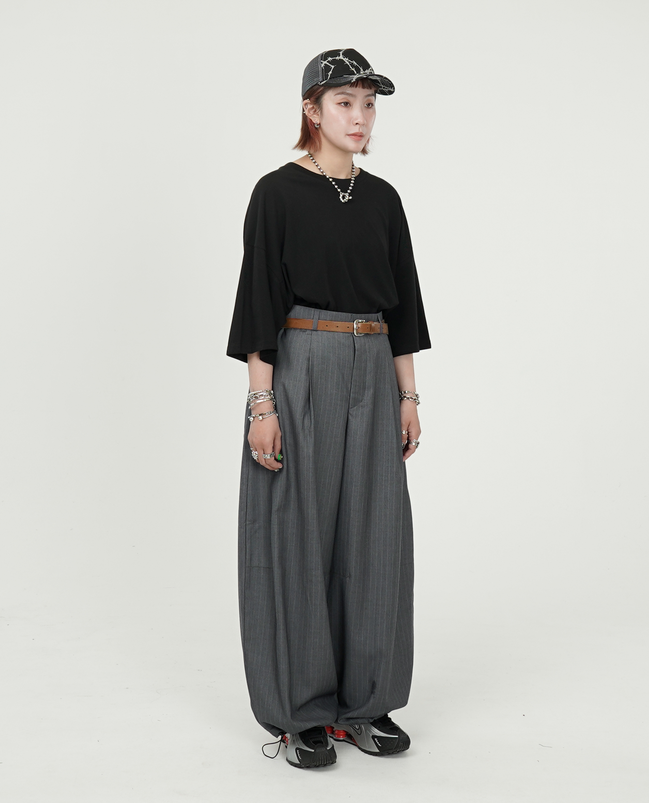 細直紋下可縮寬西裝褲