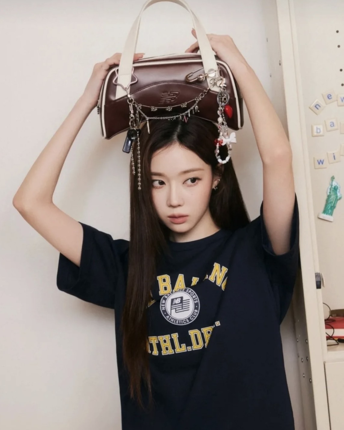 【現貨】<韓國限定> New Balance Track 亮面 手提包