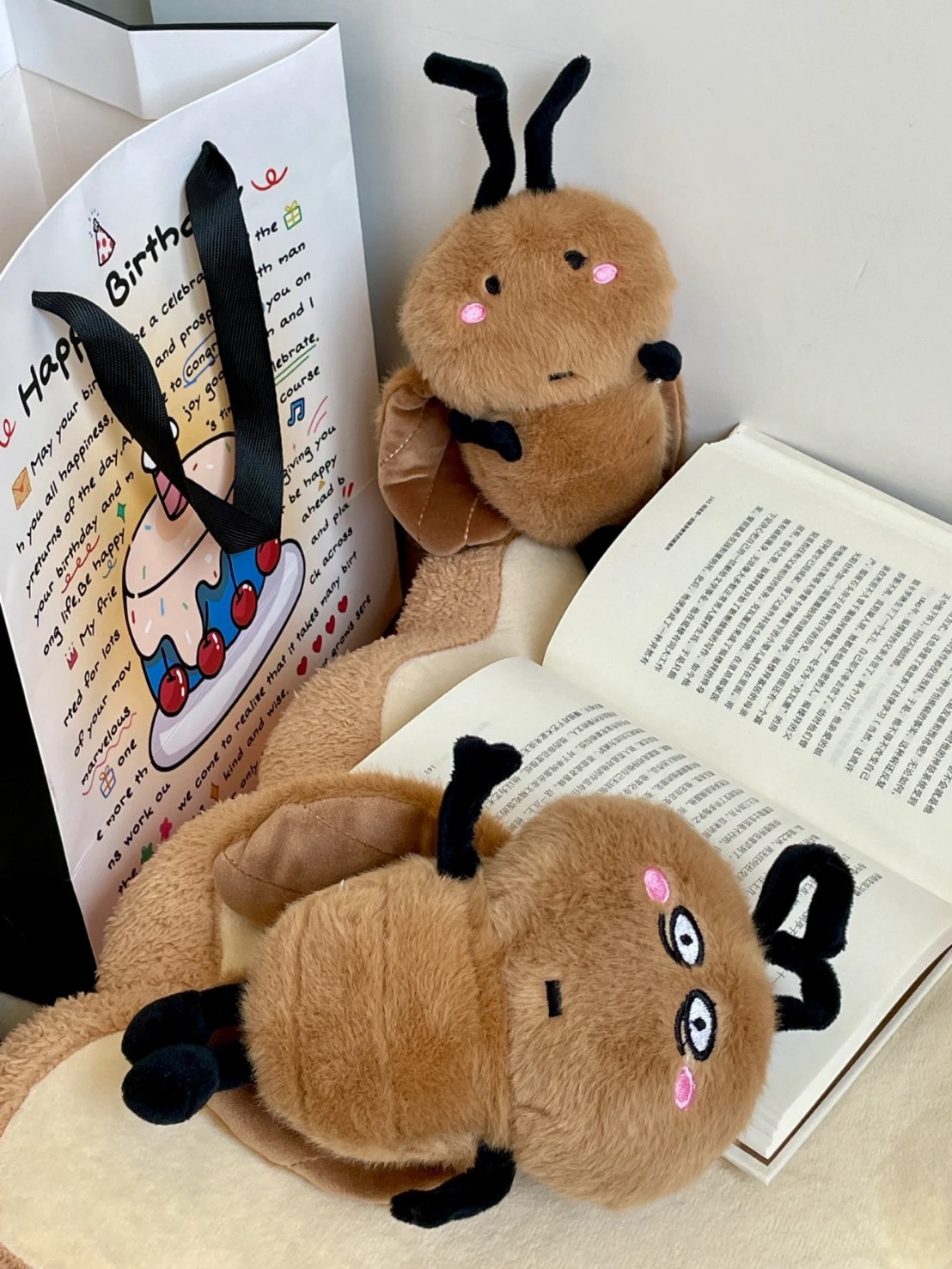 捉趣ZHUOQU 南方蟑螂小強 毛絨娃娃