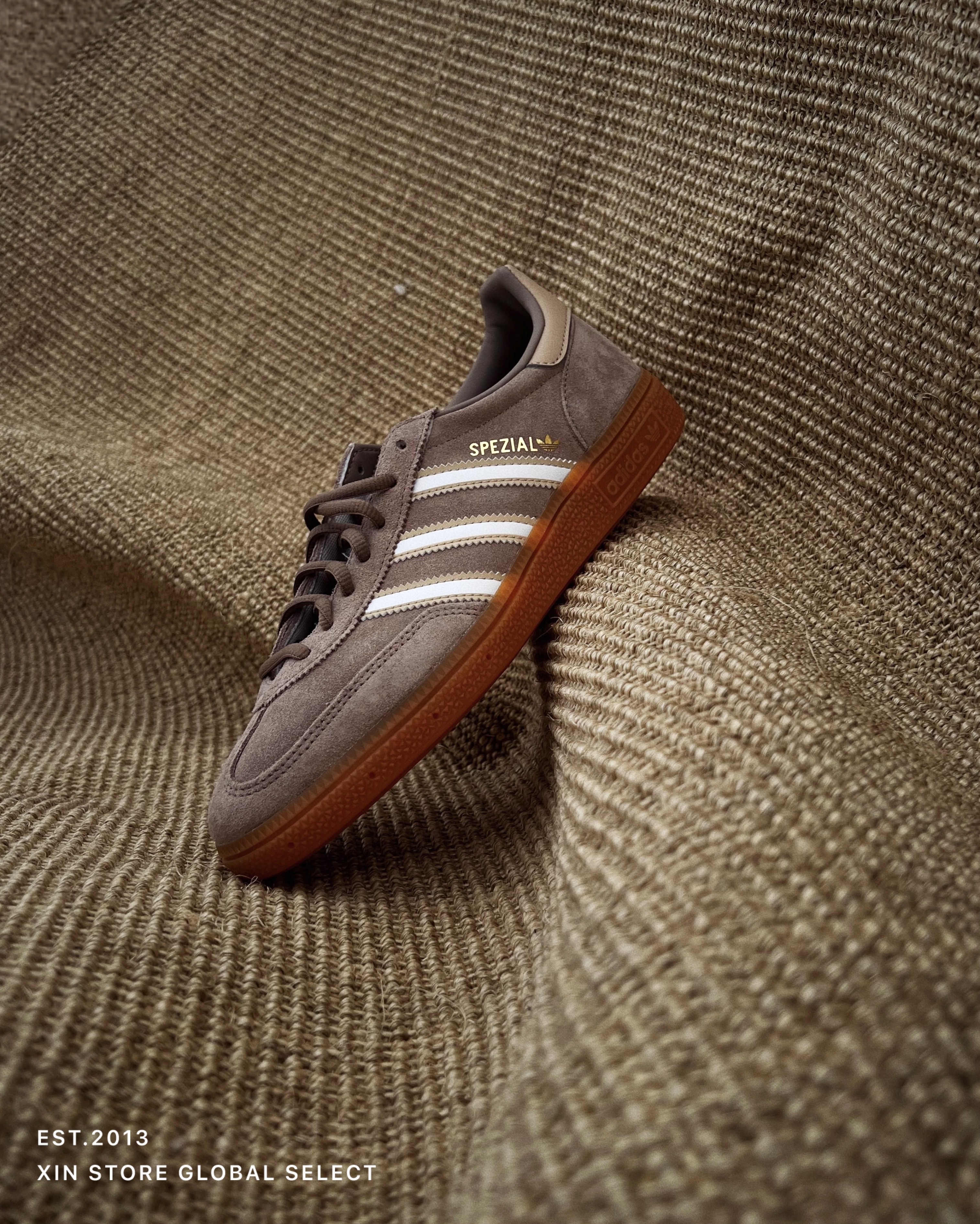 <現貨稀少❗>Adidas Handball Spezial 麂皮 焦糖底 德訓鞋 淺棕 灰褐