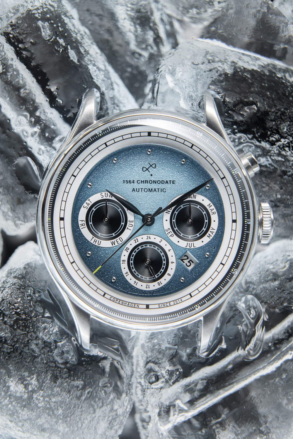 1564 Chronodate Automatic - Ice Blue|The Watchdrobe