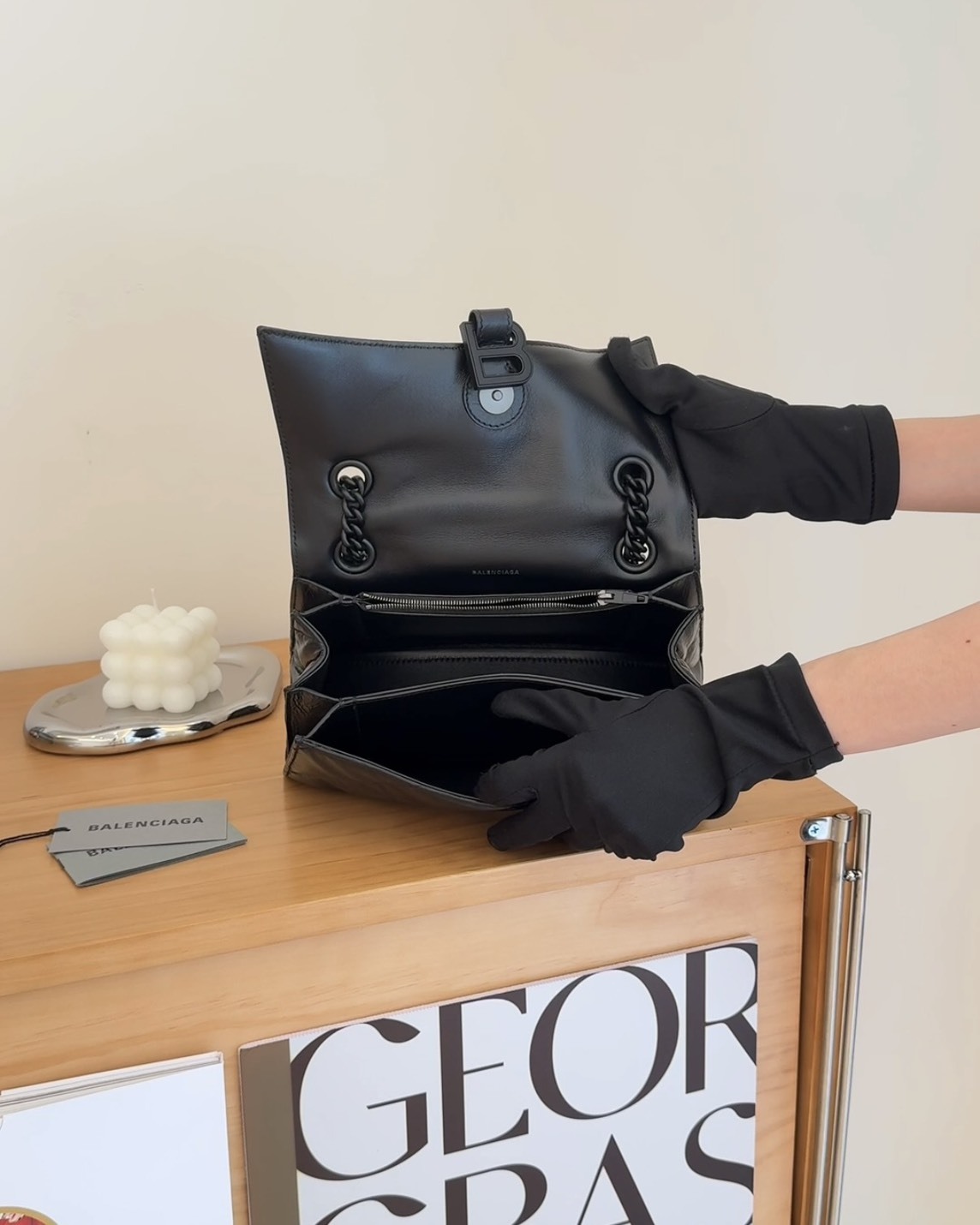 BALENCIAGA｜CRUSH 小號鏈條包 全黑