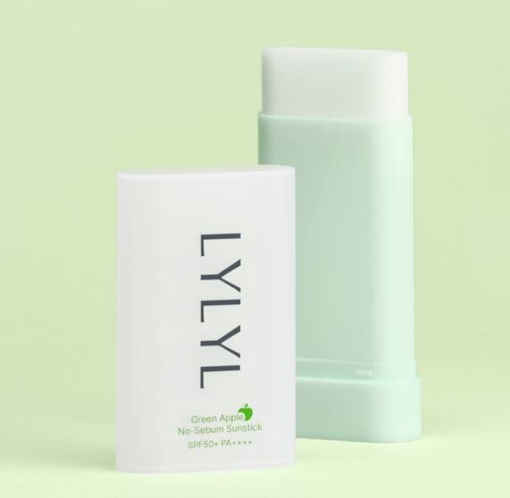 韓國 LYLYL無感乾爽防曬棒-SPF 50+ PA++++【強力控油技術,瞬間減油 -122%】。到期日20280317「P」