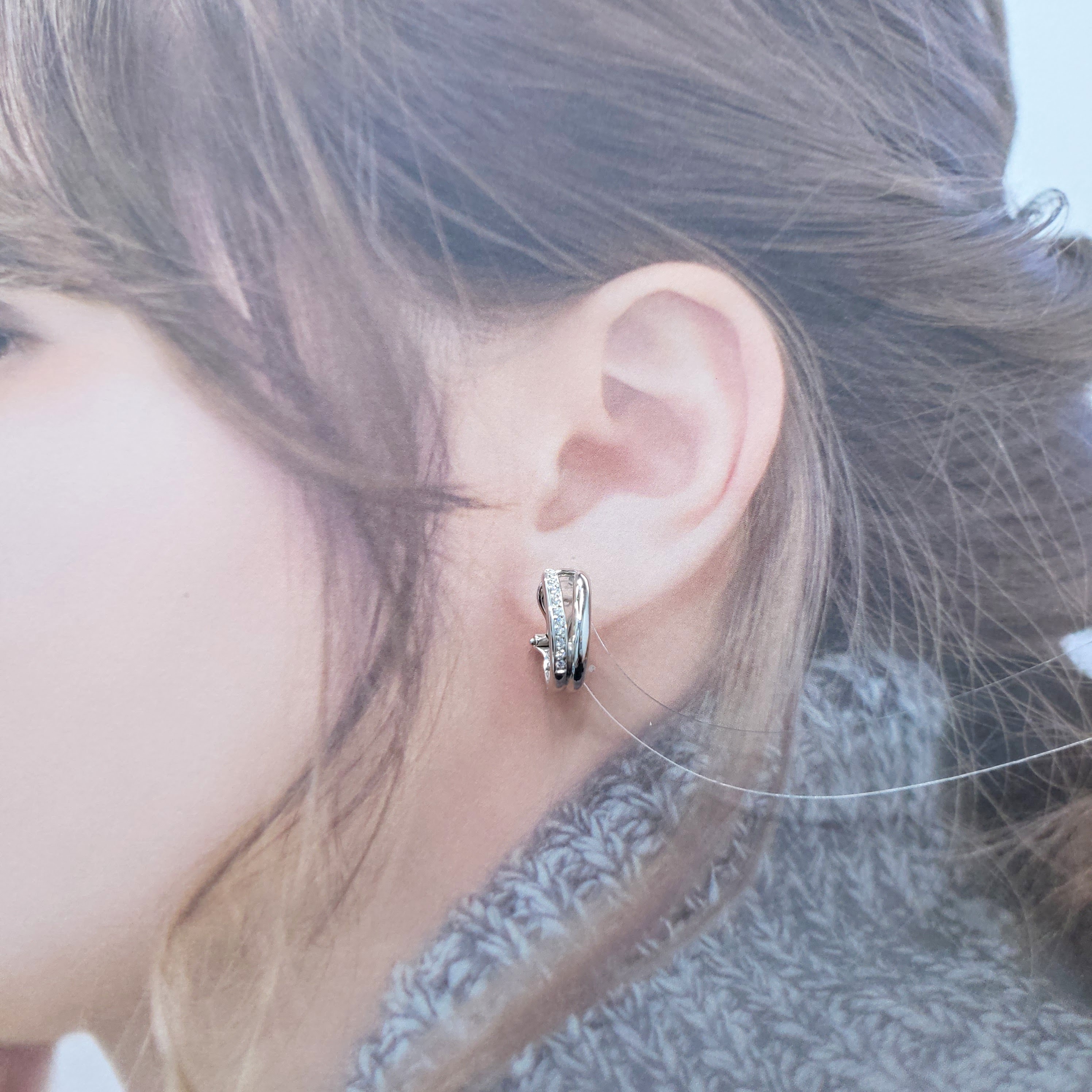 18K White Gold 0.15ct Diamond Hoop Earrings