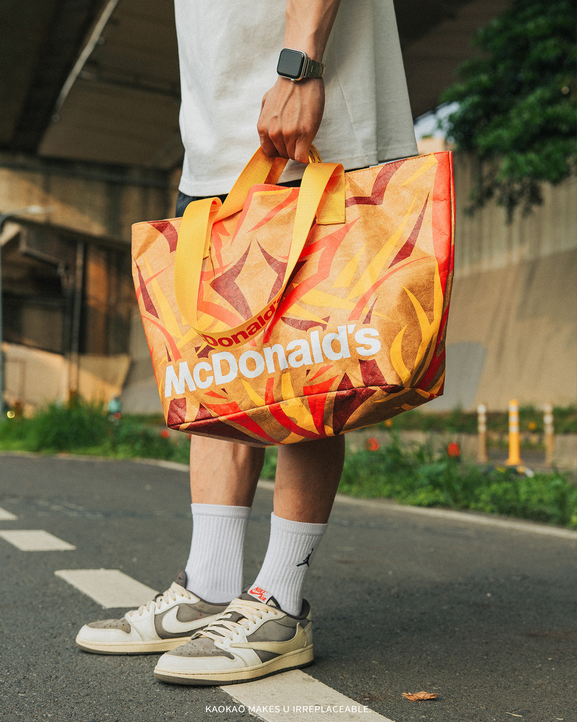 CLOT x 麥當勞 帆布 多功能托特包 防潑水 露營 陳冠希