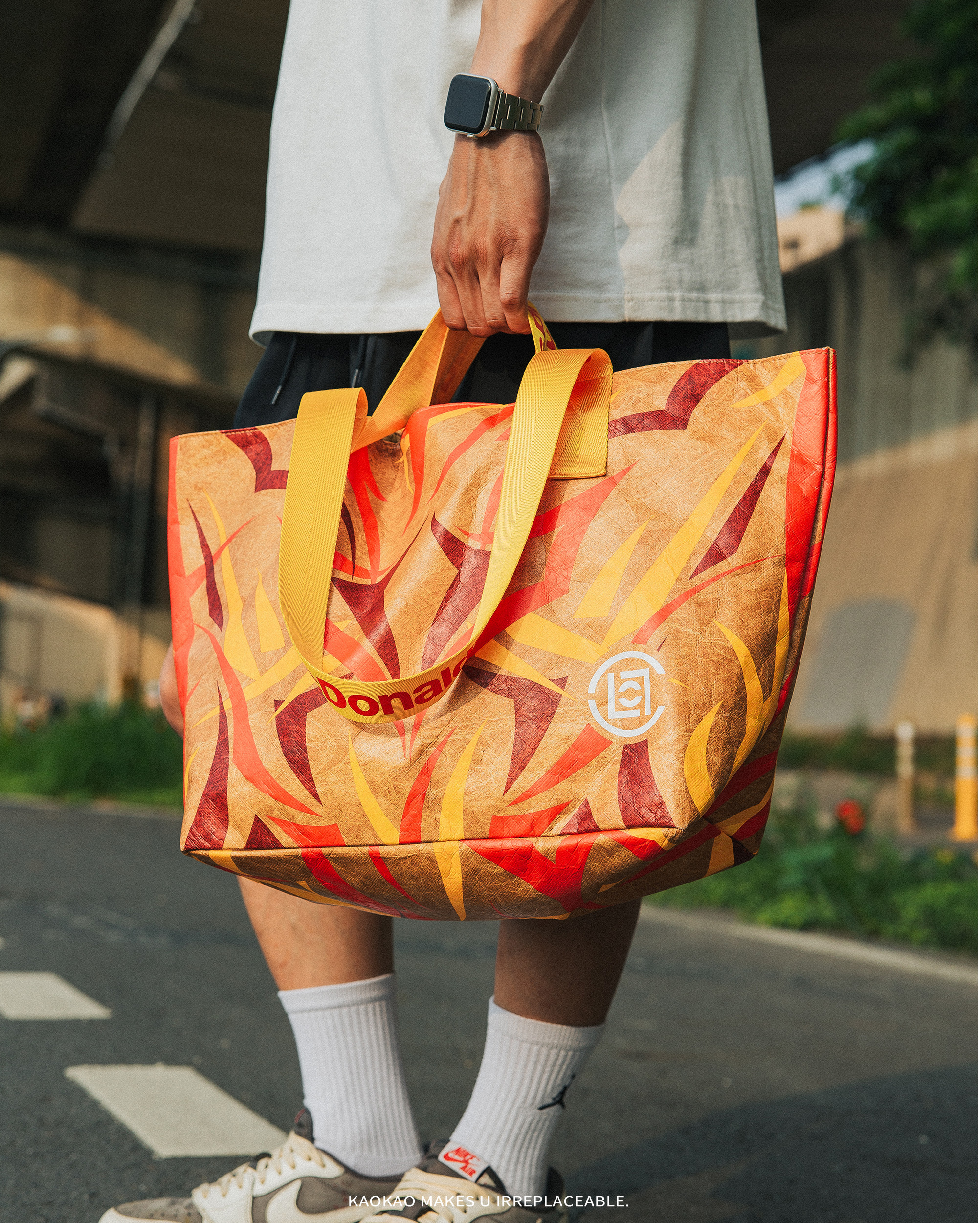 CLOT x 麥當勞 帆布 多功能托特包 防潑水 露營 陳冠希