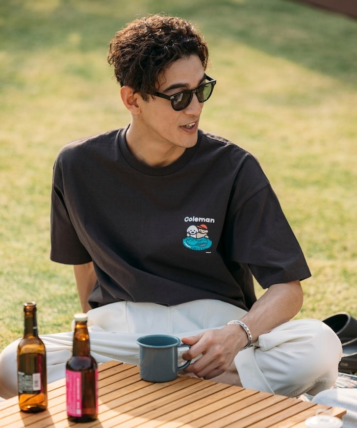 2025SS Freak's Store X Coleman X matsui 日本 插畫家 松井先生 lake sied SS TEE 三方 聯名 別注款 露營 河流邊 短T 現貨 1026127000171