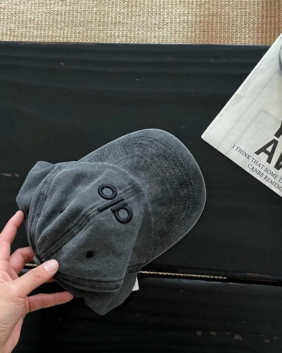 Alo Yoga 原創鴨舌帽黑色