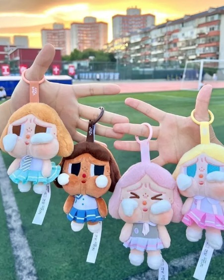 【預購】Crybaby Popmart G051602 毛绒挂件盲盒系列