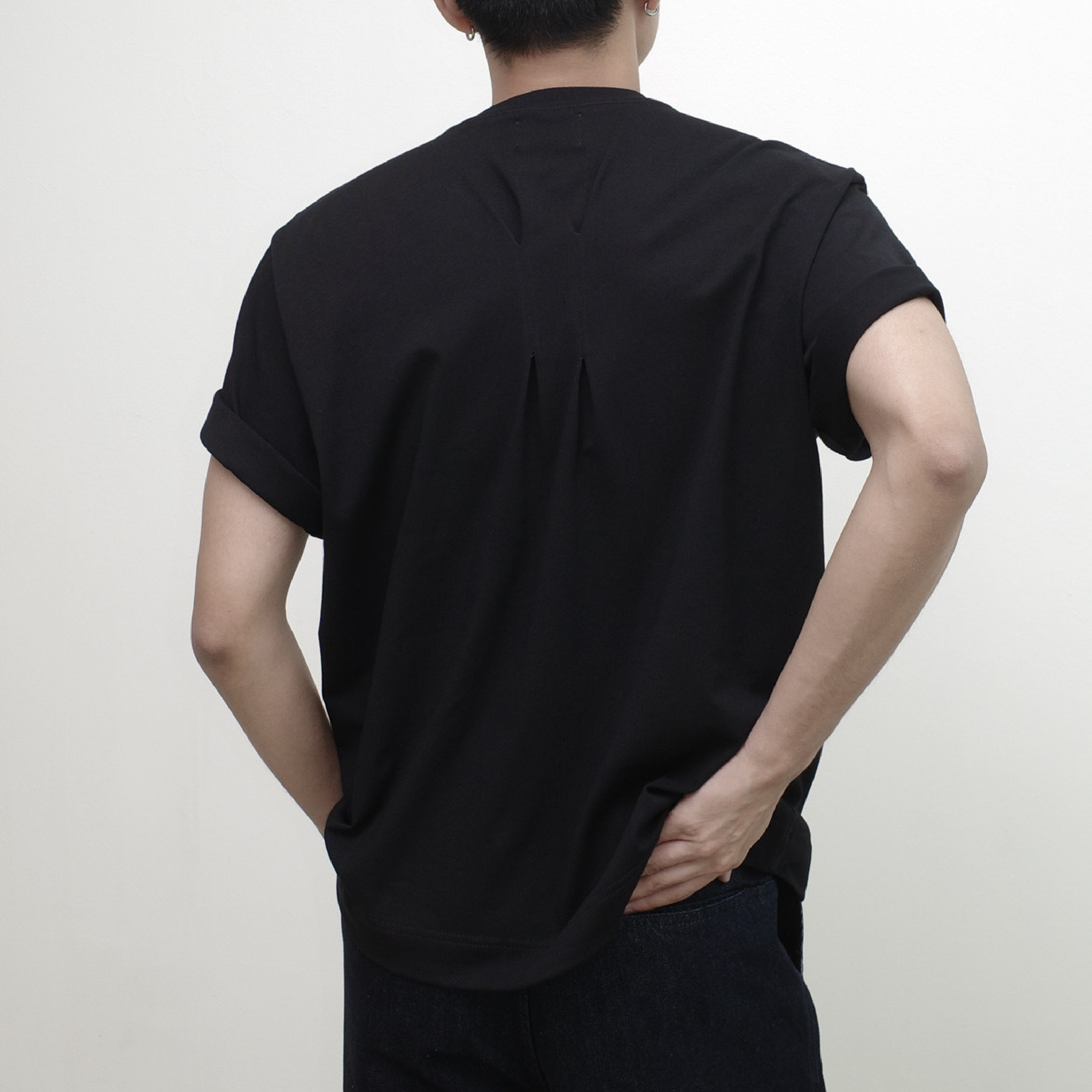 Anonymous Talking Pleated Tee 皺褶短Tee