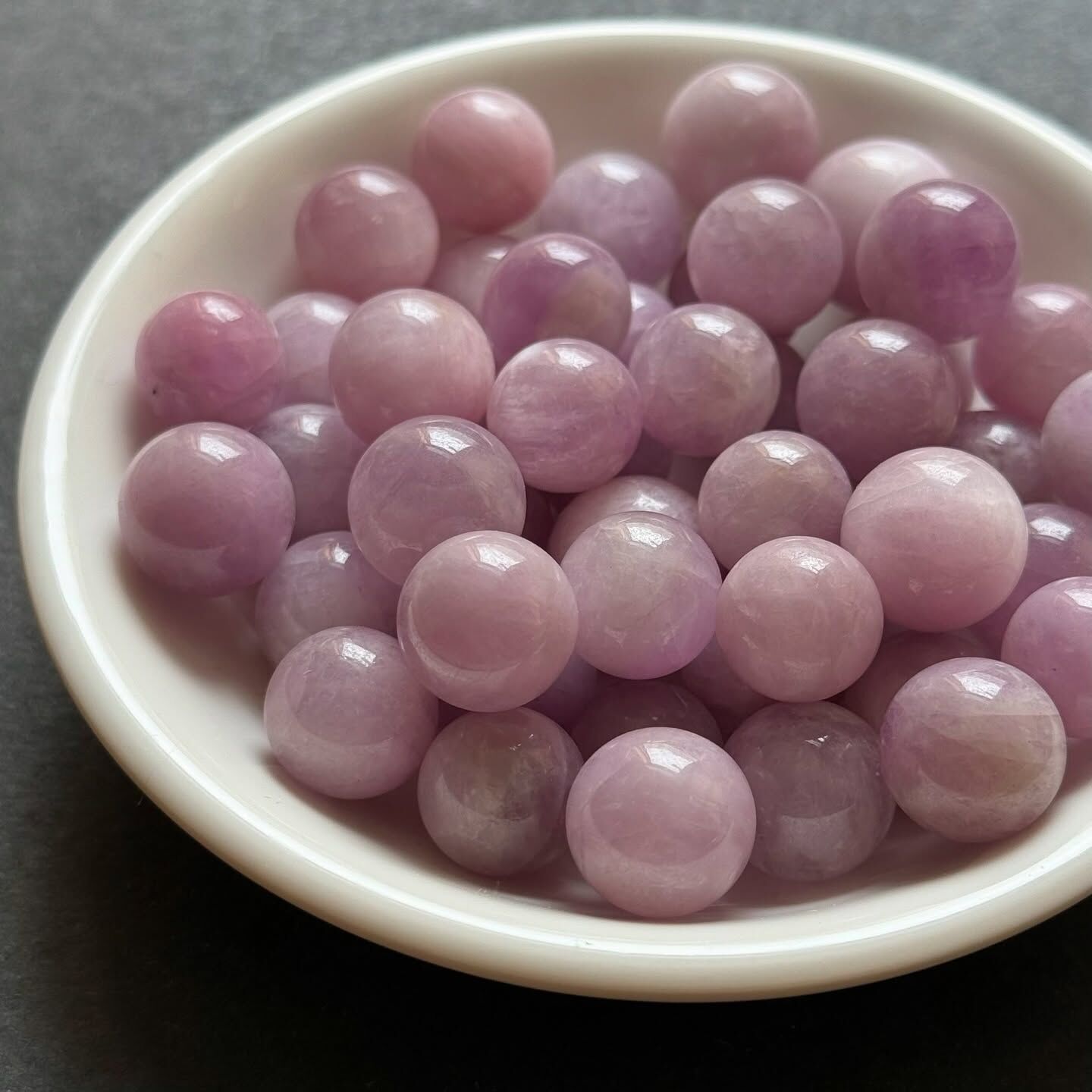 [原石] 紫鋰輝 水晶小球 約 12mm