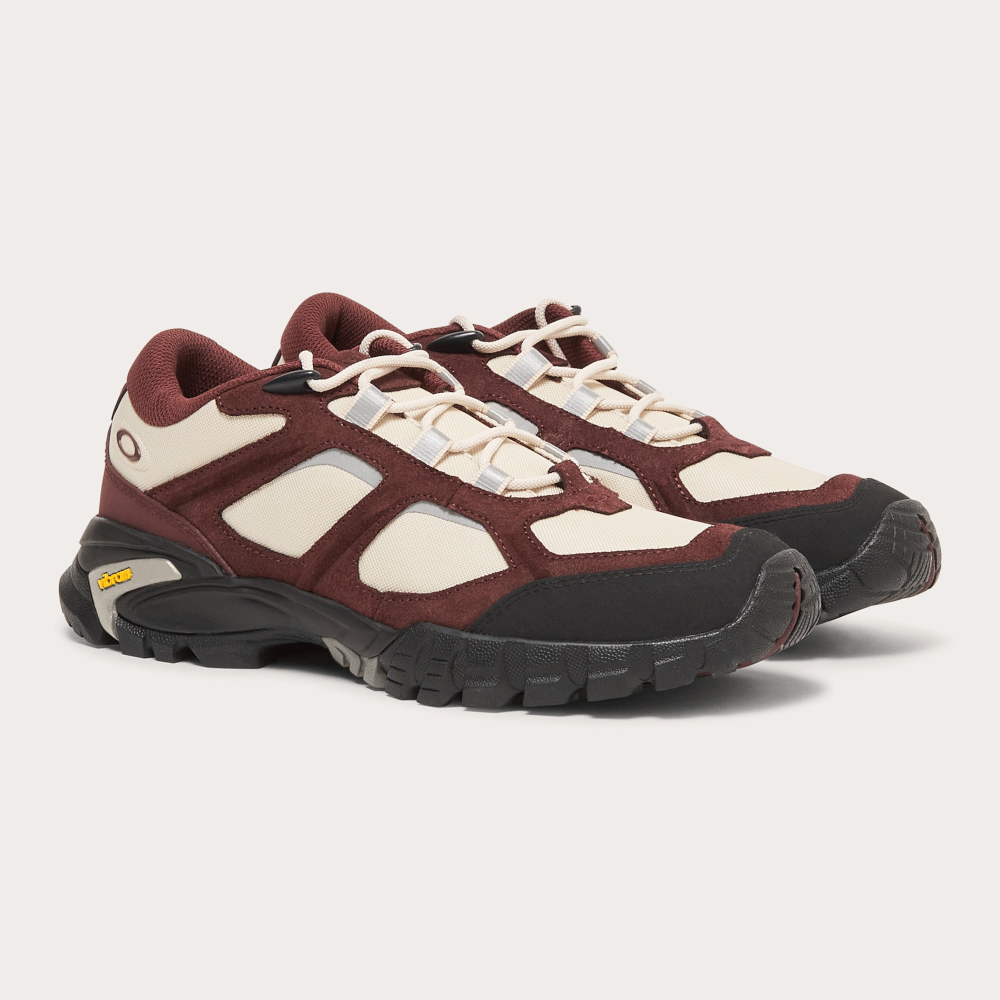 OAKLEY | Sierra Terrain ''Grenache''