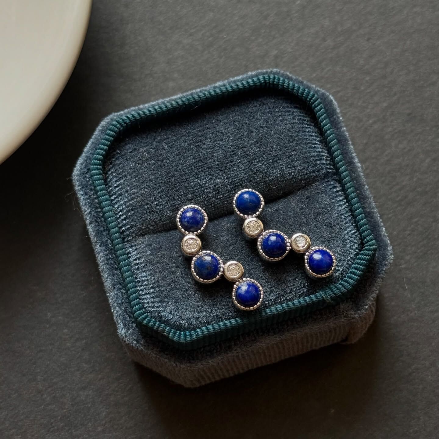 [原石] 青金石 925銀耳環 水晶耳環