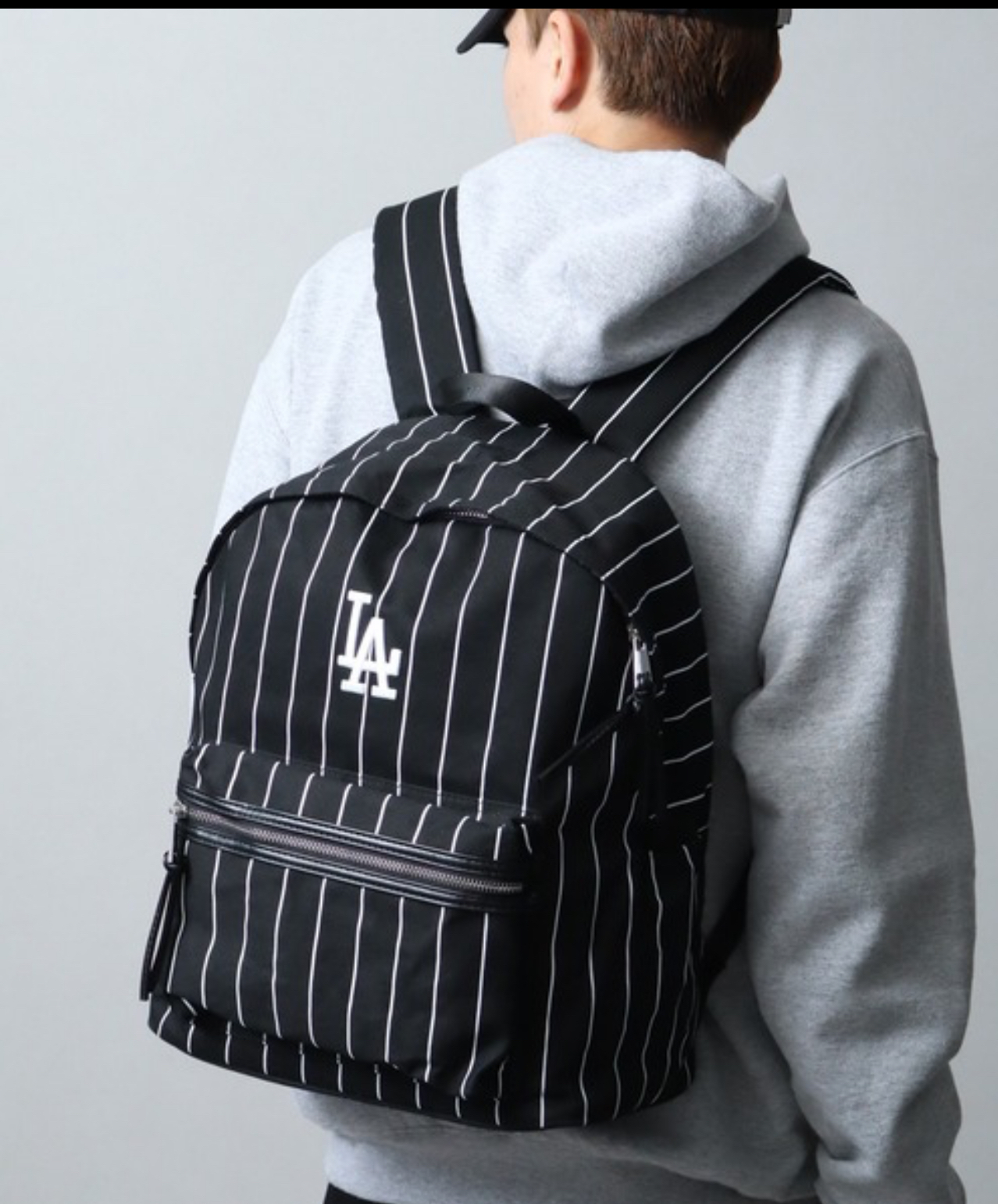 【現貨】J0517901 MLB 條紋棉布背包 LA黑色